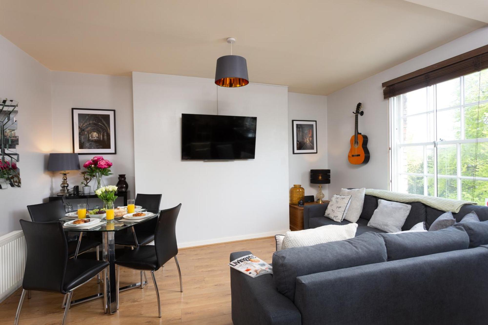 Bootham Court Grade II Duplex Apartment With Free Parking & Wi-Fi - Sleeps 2-6 People ヨーク エクステリア 写真